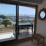 Vue Sur Les Iles D'or 아파트 히에레