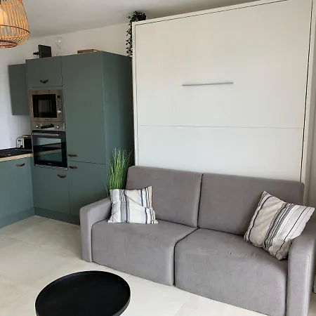 Appartement Vue Sur Les Iles D'or *